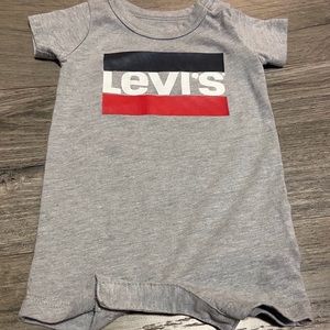 Newborn Levi’s Romper